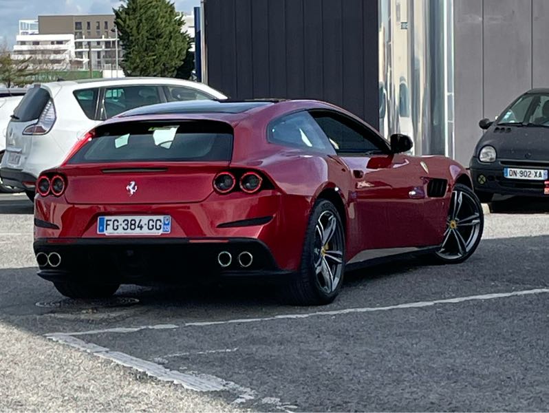 Ferrari GTC4Lusso (2020) spotted in Bordeaux, France