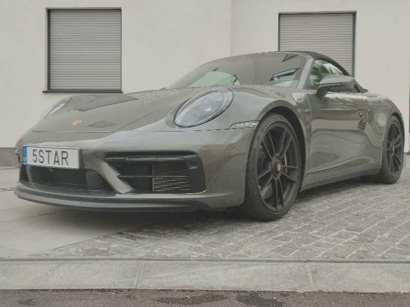 Porsche 911 Turbo S spotted in Podgrad