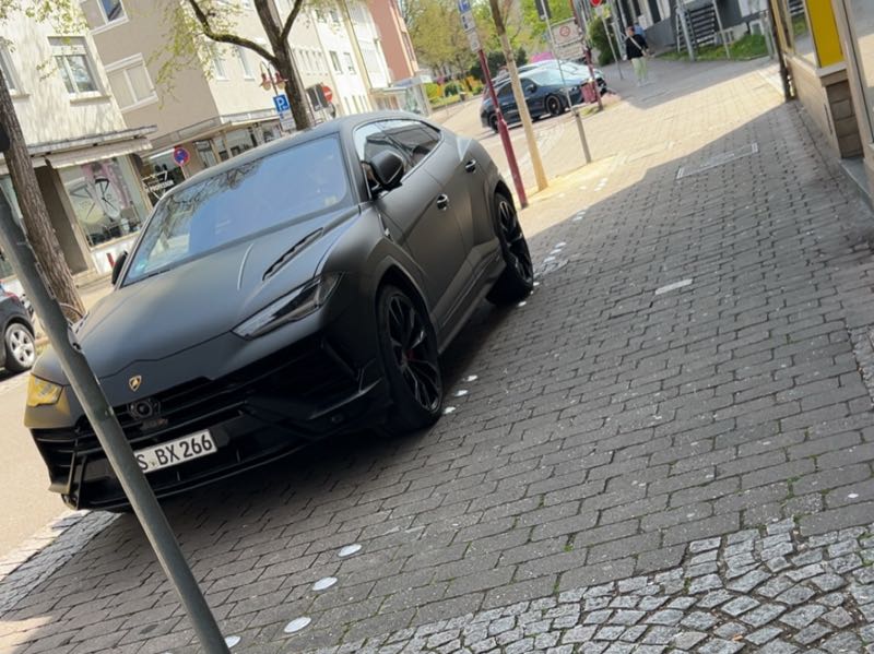 Lamborghini Urus (2022) spotted in Stuttgart, Germany
