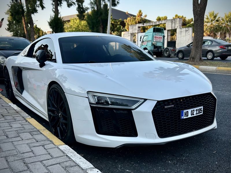 Audi R8 (2016) spotted in Kuşadası, Turkey