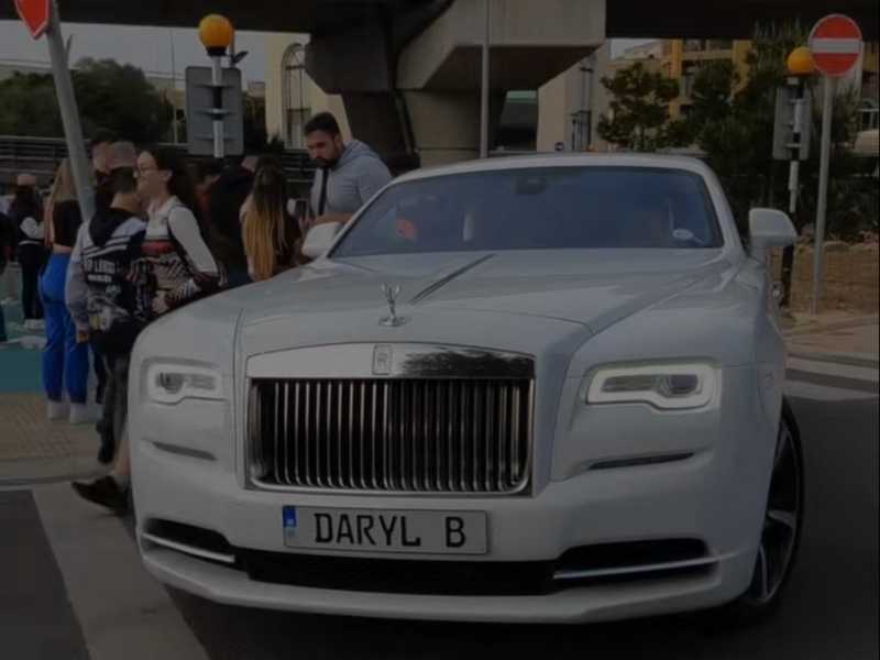 Rolls-Royce Dawn spotted in Mosta
