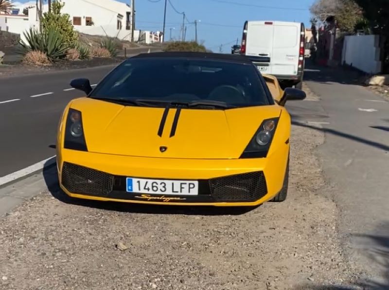 Lamborghini Gallardo Spyder spotted in Konin