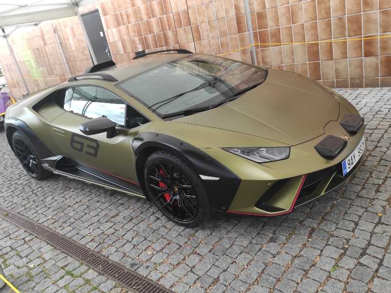 Lamborghini Huracán Sterrato spotted in Česká Lípa