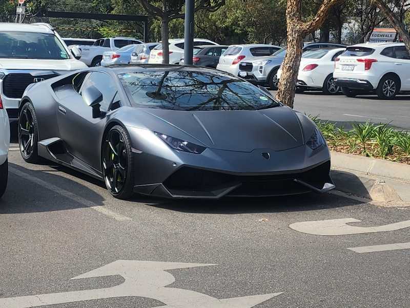 Lamborghini Huracán spotted in Kimberley