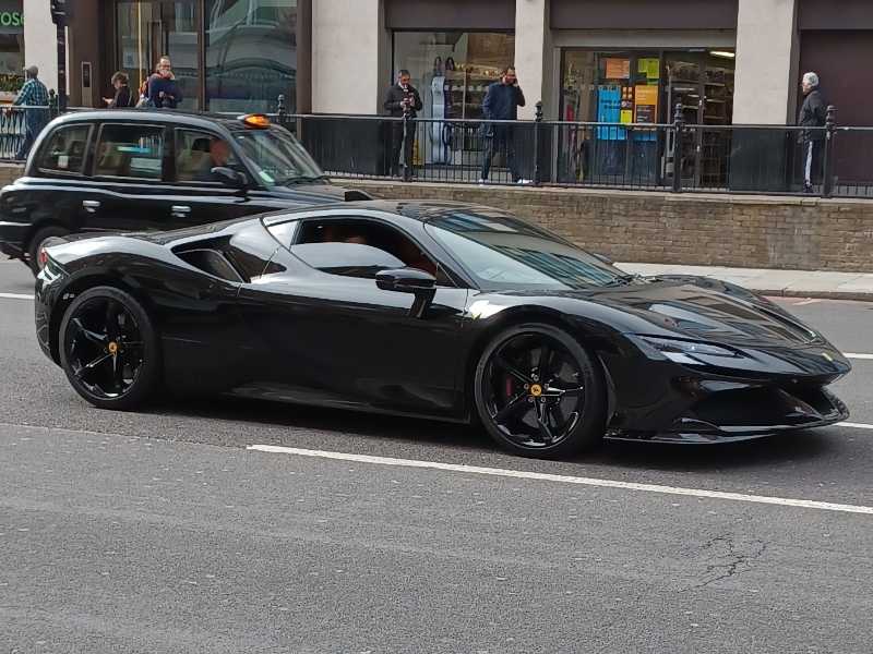 Ferrari SF90 Stradale (2020) spotted in London, United Kingdom