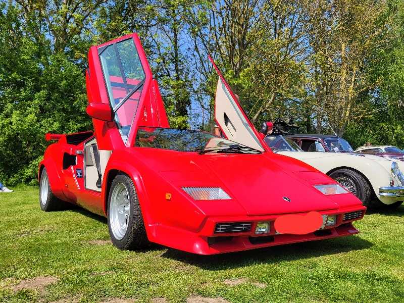 Lamborghini Countach spotted in Ipswich