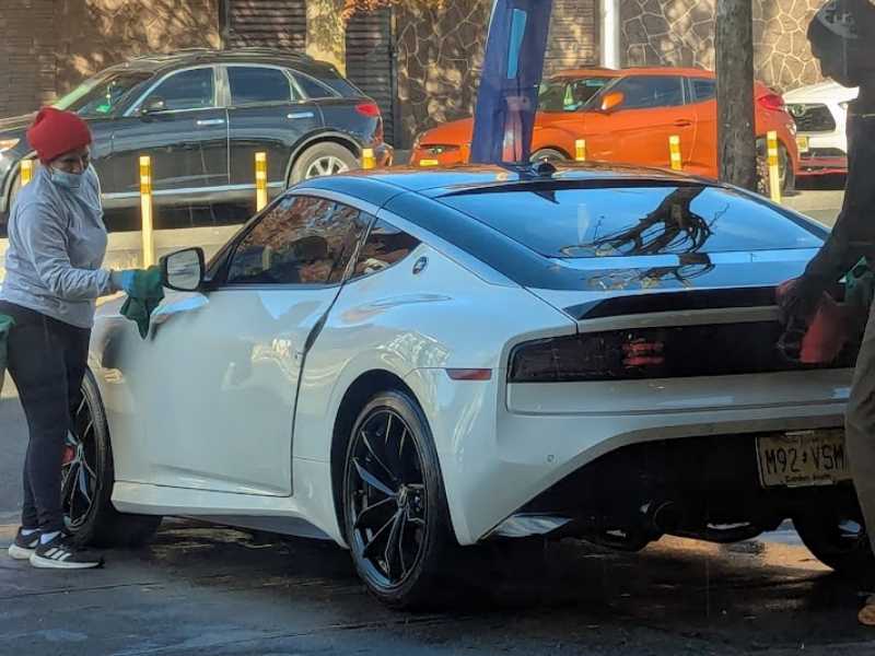 Aston Martin Valkyrie (2023) spotted in Newark, United States