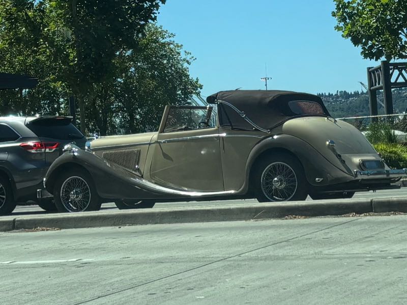 Bentley Mark VI spotted in Seattle