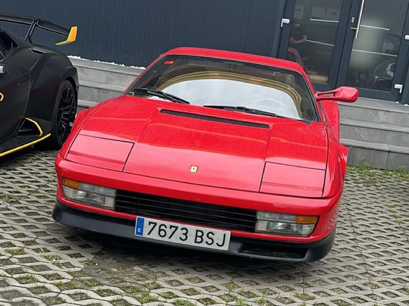 Ferrari 288 GTO spotted in Ştefan cel Mare