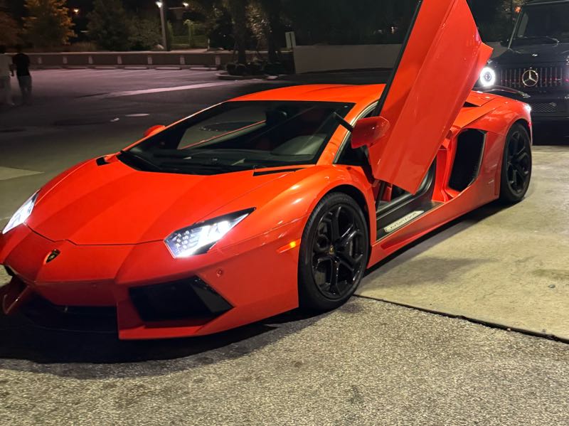 Lamborghini Aventador spotted in Orlando