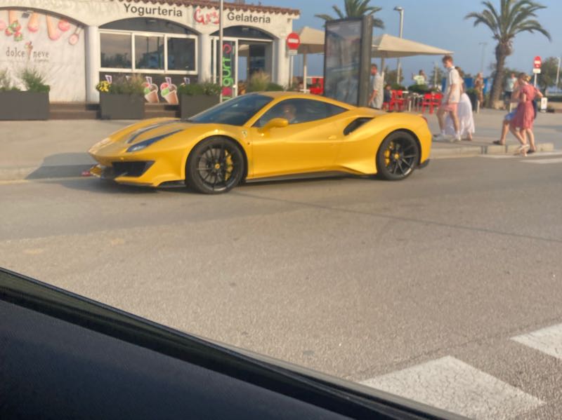 Ferrari 488 Pista spotted in Castelló d'Empúries