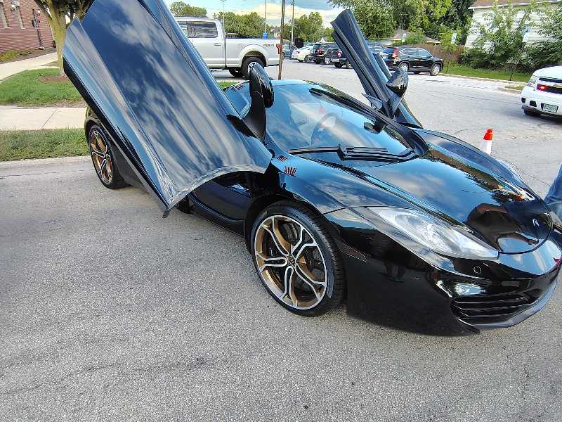 McLaren P1 spotted in Tinley Park