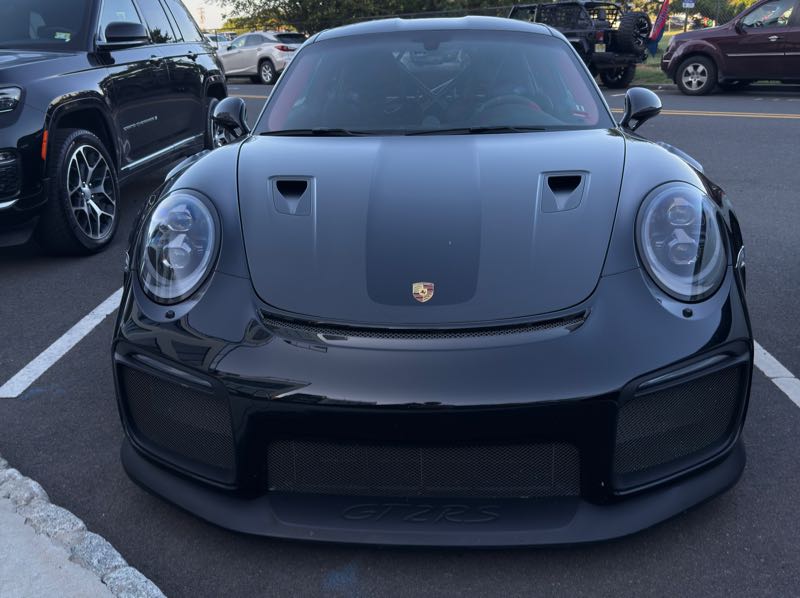 Porsche 911 GT2 RS (2018) spotted in Middletown, United States