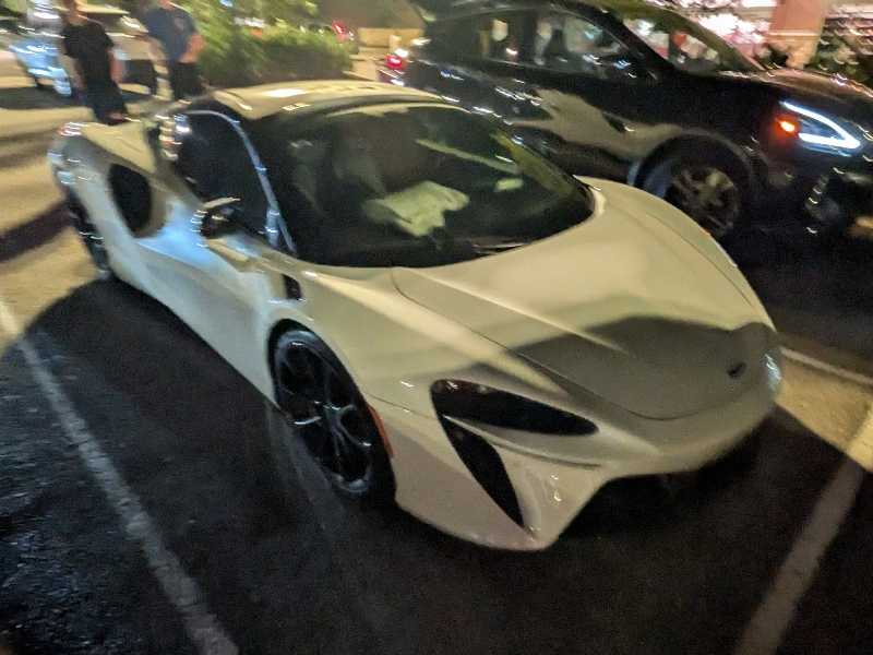 McLaren P1 spotted in Woodbury