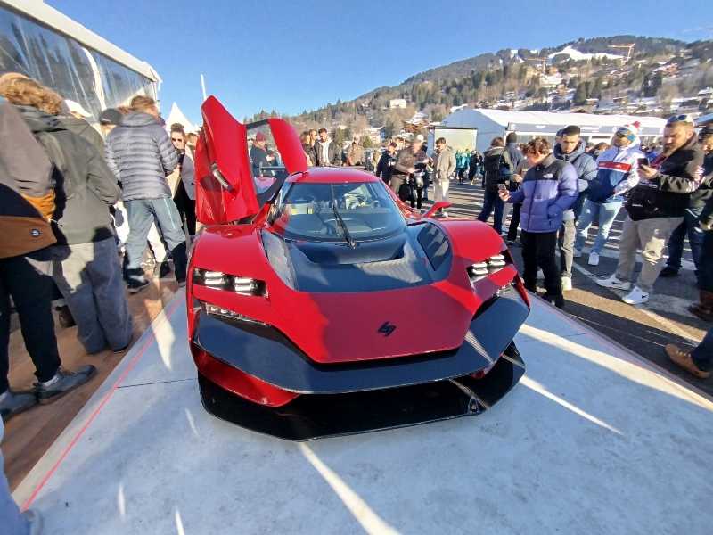 Pininfarina Battista spotted in Passy