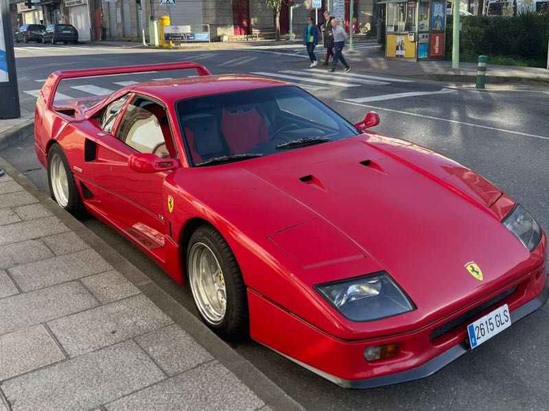 Ferrari F40 spotted in Vigo