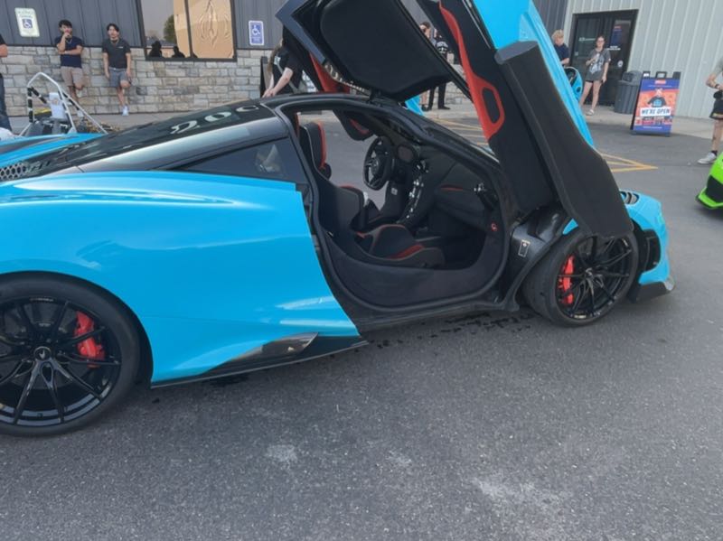 McLaren P1 spotted in Sioux Falls