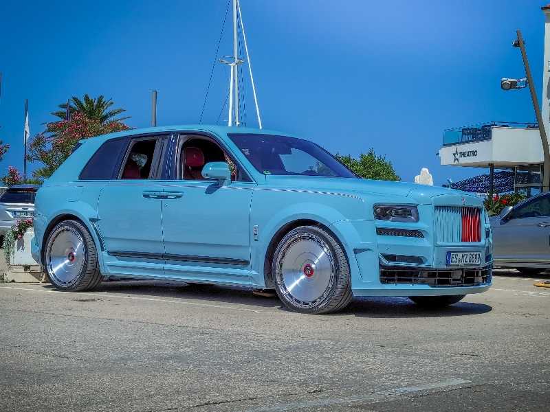 Rolls-Royce Cullinan spotted in Novalja