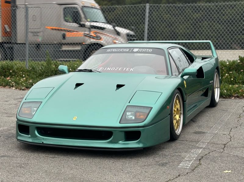 Ferrari F40 (1987) spotted in Los Angeles, United States