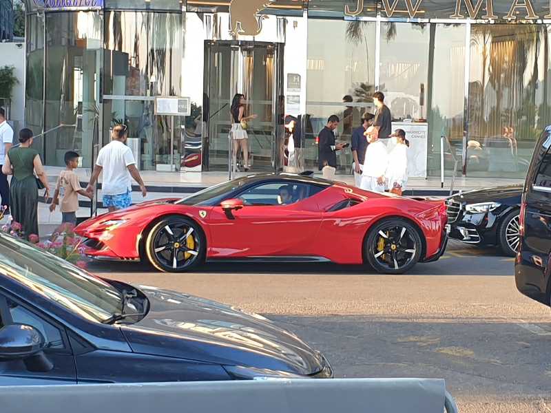 Ferrari SF90 Stradale (2021) spotted in Cannes, France