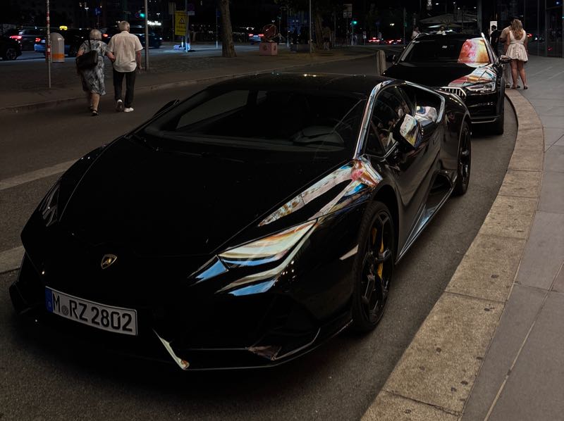 Lamborghini Huracán (2020) spotted in Vienna, Austria