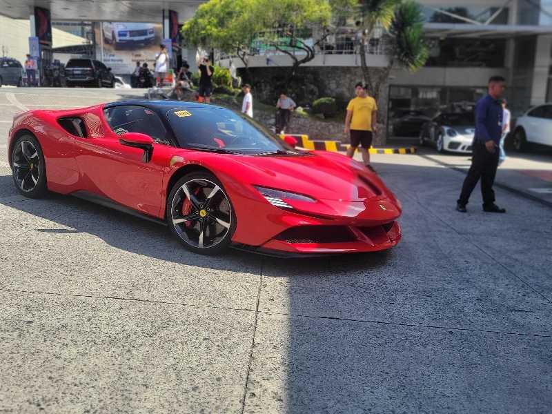 Ferrari SF90 Stradale spotted in Dasmariñas