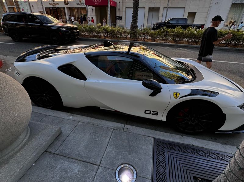 Ferrari SF90 Stradale (2021) spotted in Los Angeles, United States
