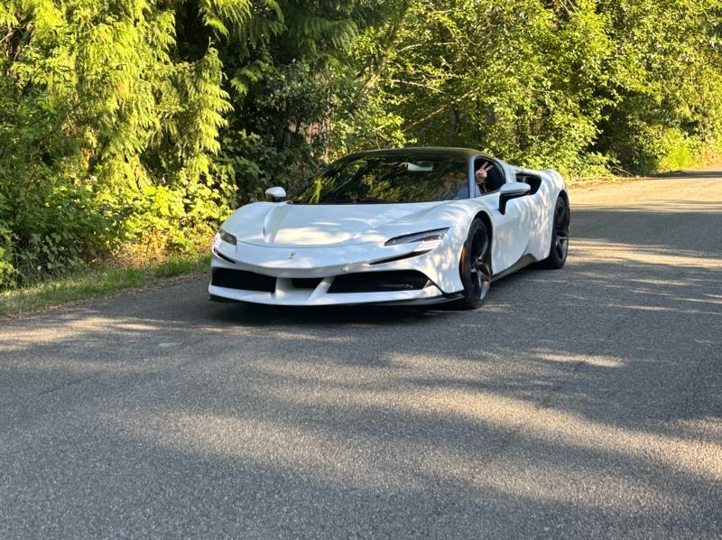 Ferrari SF90 Stradale (2020) spotted in Seattle, United States