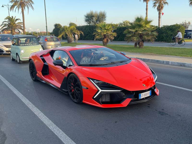 Lamborghini Revuelto spotted in Massa