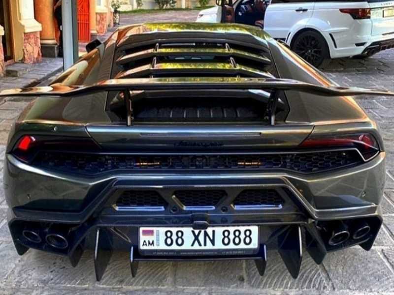 Lamborghini Huracán (2020) spotted in Yerevan, Armenia