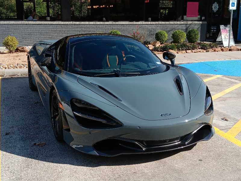 McLaren 720S (2018) spotted in Chicago, United States