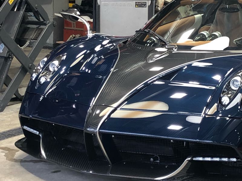 Pagani Huayra Roadster spotted in Hong Kong