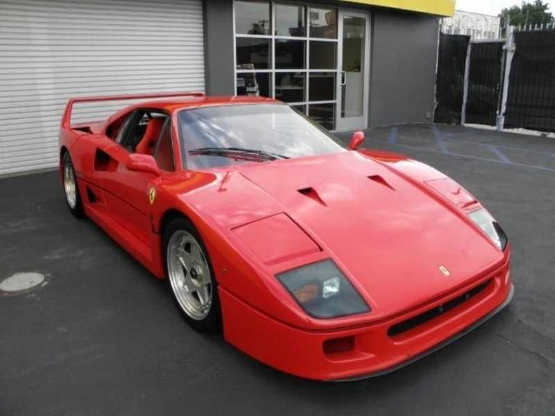 Ferrari F40 spotted in Prilep